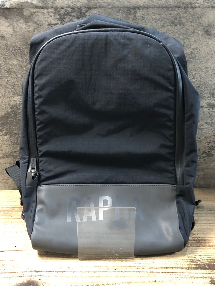 KD260 ラファ Rapha PRO TEAM LIGHTWEIGHT BACKPACK バックパック 黒