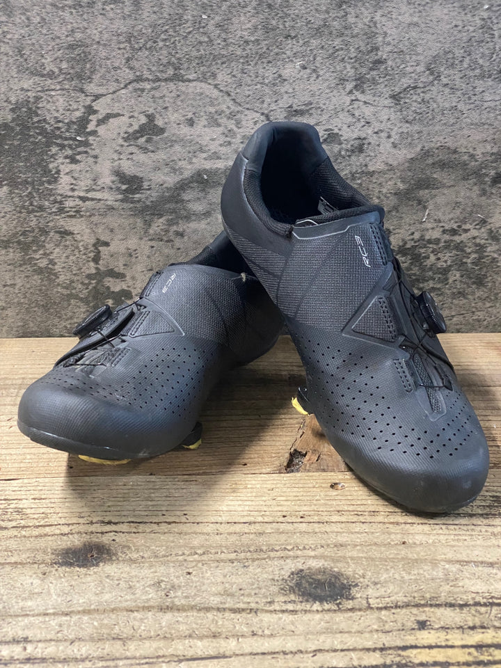 KD828 SHIMANO RC3 ビンディングシューズ 3穴 SHRC300M L01 S EU42