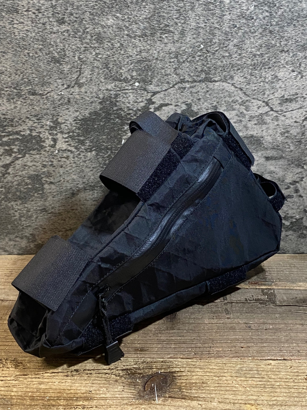 KD198 フェアウェザー FAIRWEATHER コーナーバッグ CORNER BAG 黒