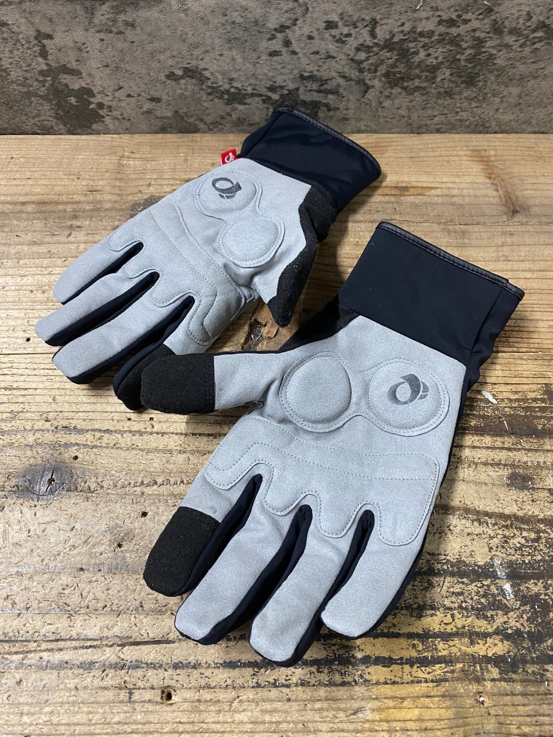 JY274 パールイズミ PEARL iZUMi 長指ウィンターグローブ 黒 L 裏起毛 赤タグ