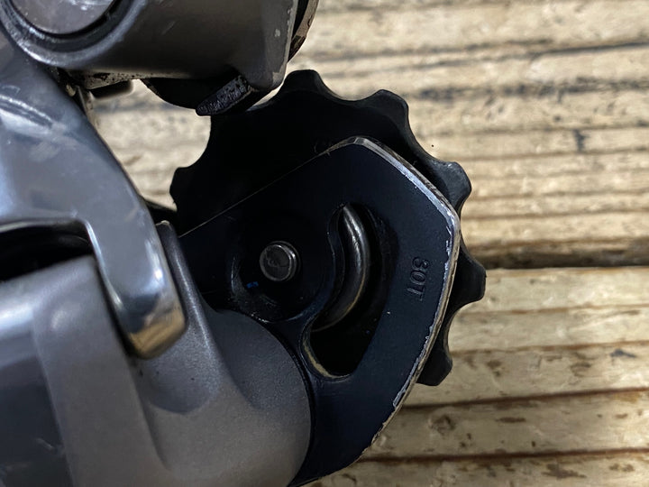 KB453 シマノ SHIMANO 105 RD-5700 リアディレイラー 10S シルバー