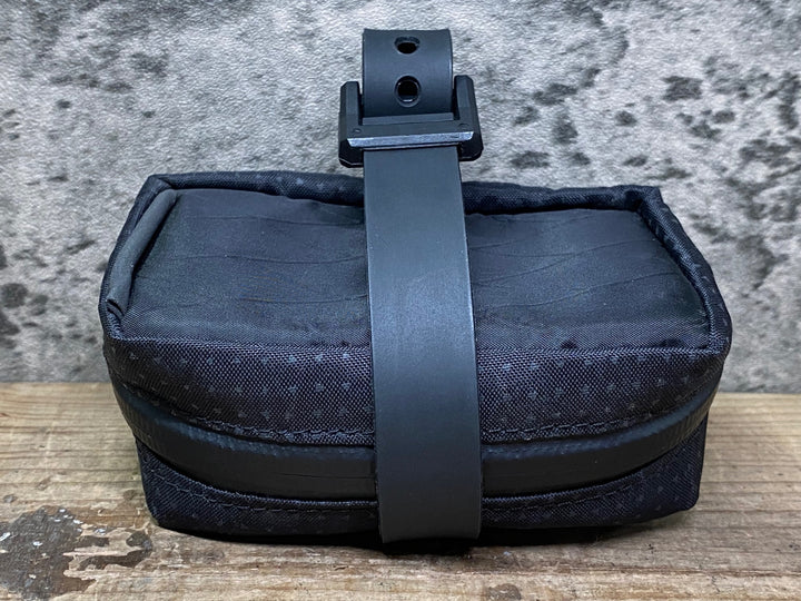 JK023 オルケース ORUCASE SADDLE BAG HC サドルバッグ 黒 0.4L