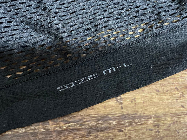 JO782 アソス ASSOS スキンレイヤー SKIN LAYER SUPERLEGER BlackSeries 黒 M-Lサイズ ※一部穴あき