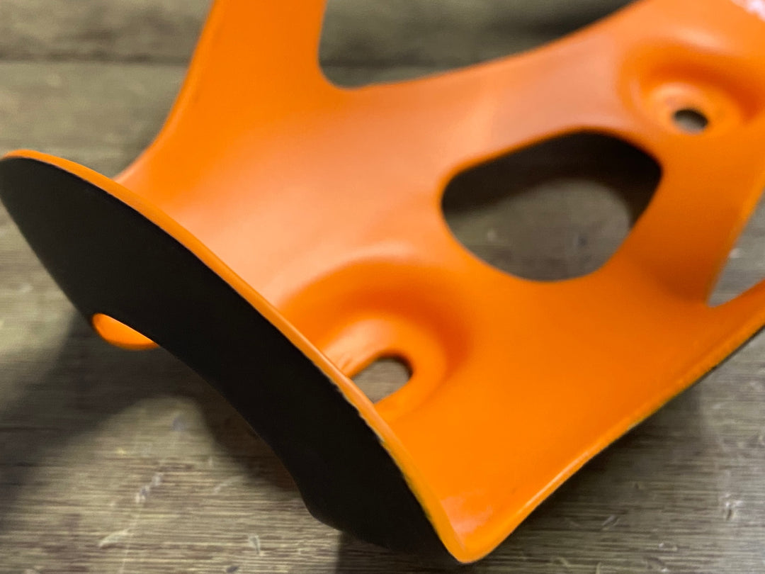 JY955 ブラックバーン Blackburn キャンバー CAMBER UD CARBON カーボン ボトルケージ オレンジ ペア