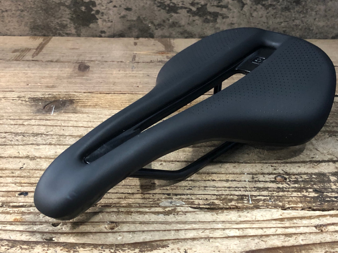 JV257 ボントレガー Bontrager VERSE COMP サドル 155mm