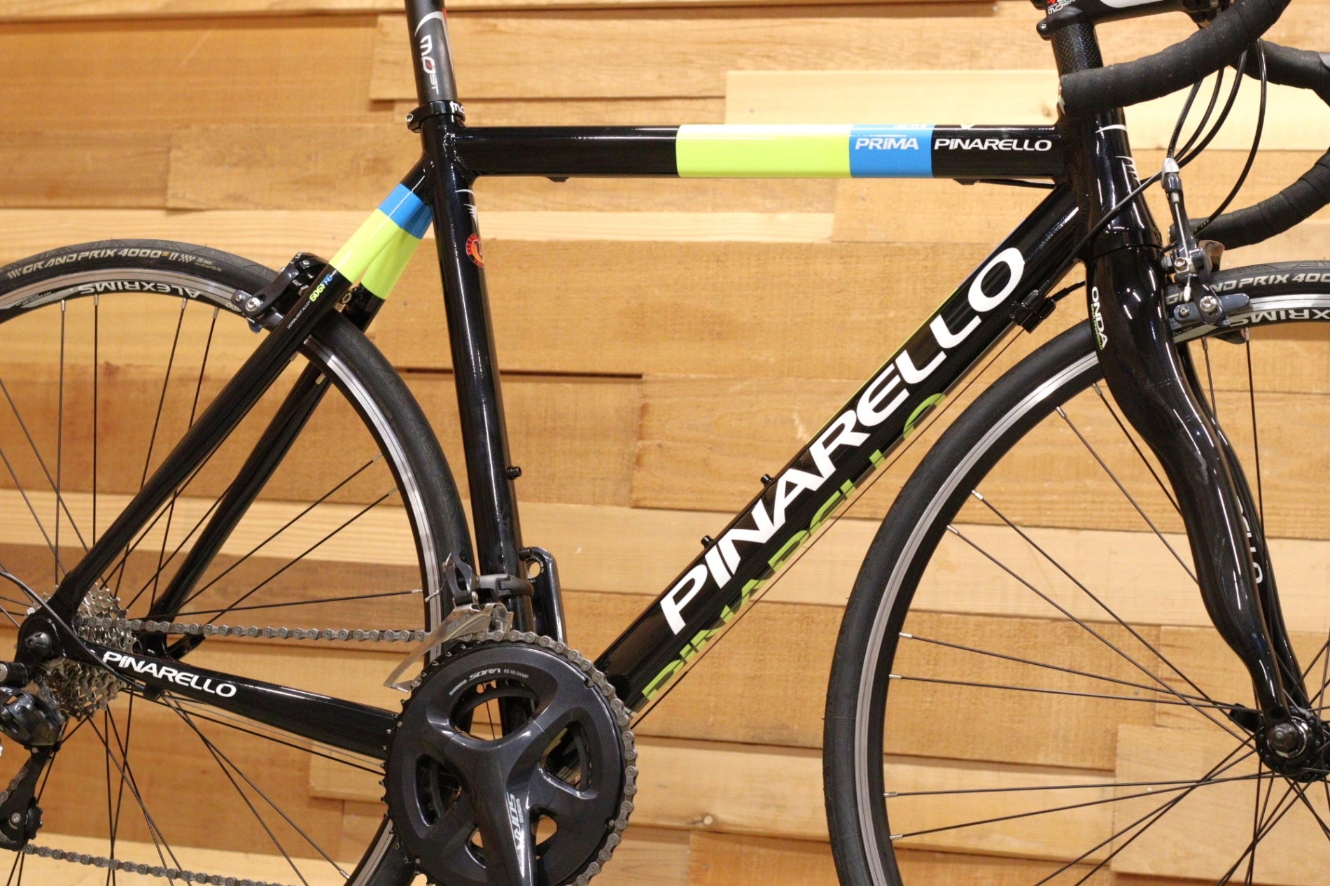 ピナレロ PINARELLO プリマ PRIMA 2017 500サイズ シマノ SORA R3000