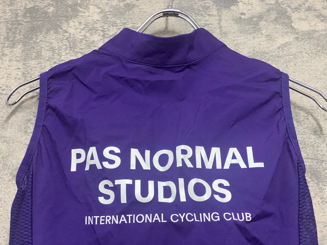 JZ092 パスノーマルスタジオ PAS NORMAL STUDIOS サイクルベスト ジレ 紫 S
