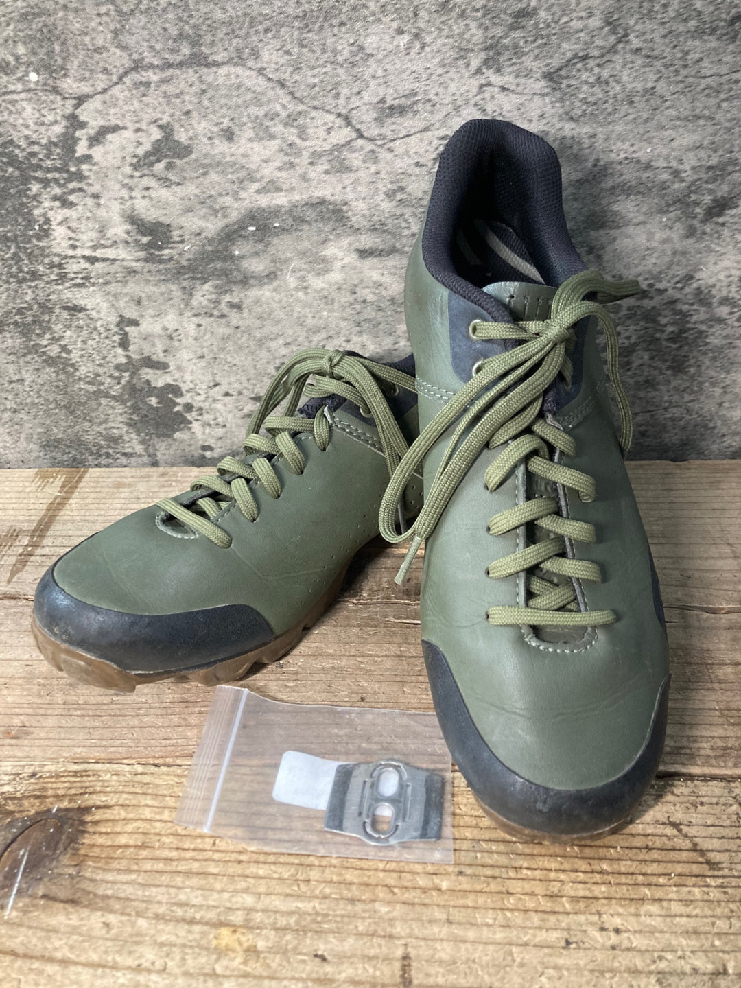 JX871 ジロ GIRO PRIVATEER LACE ビンディングシューズ オリーブ EU39 SPD