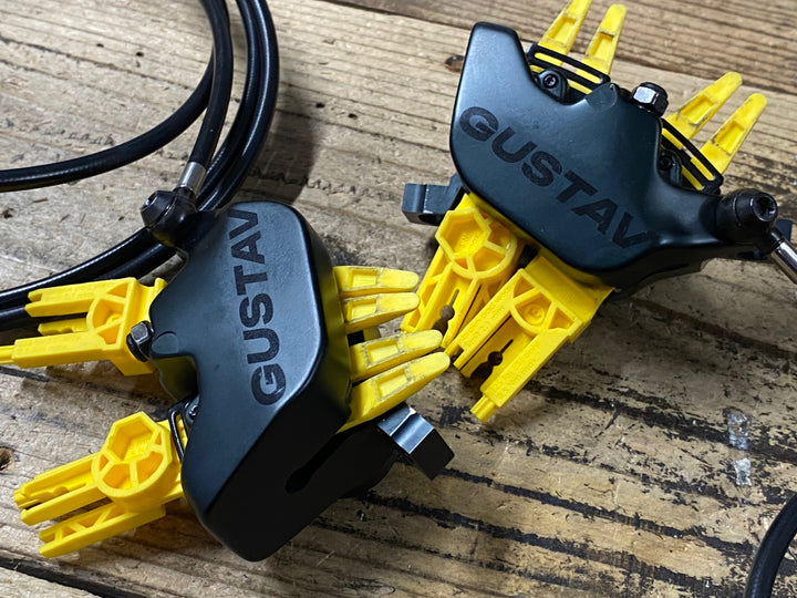 KQ560 マグラ MAGURA GUSTAV PRO ディスクブレーキキャリパー レバーセット
