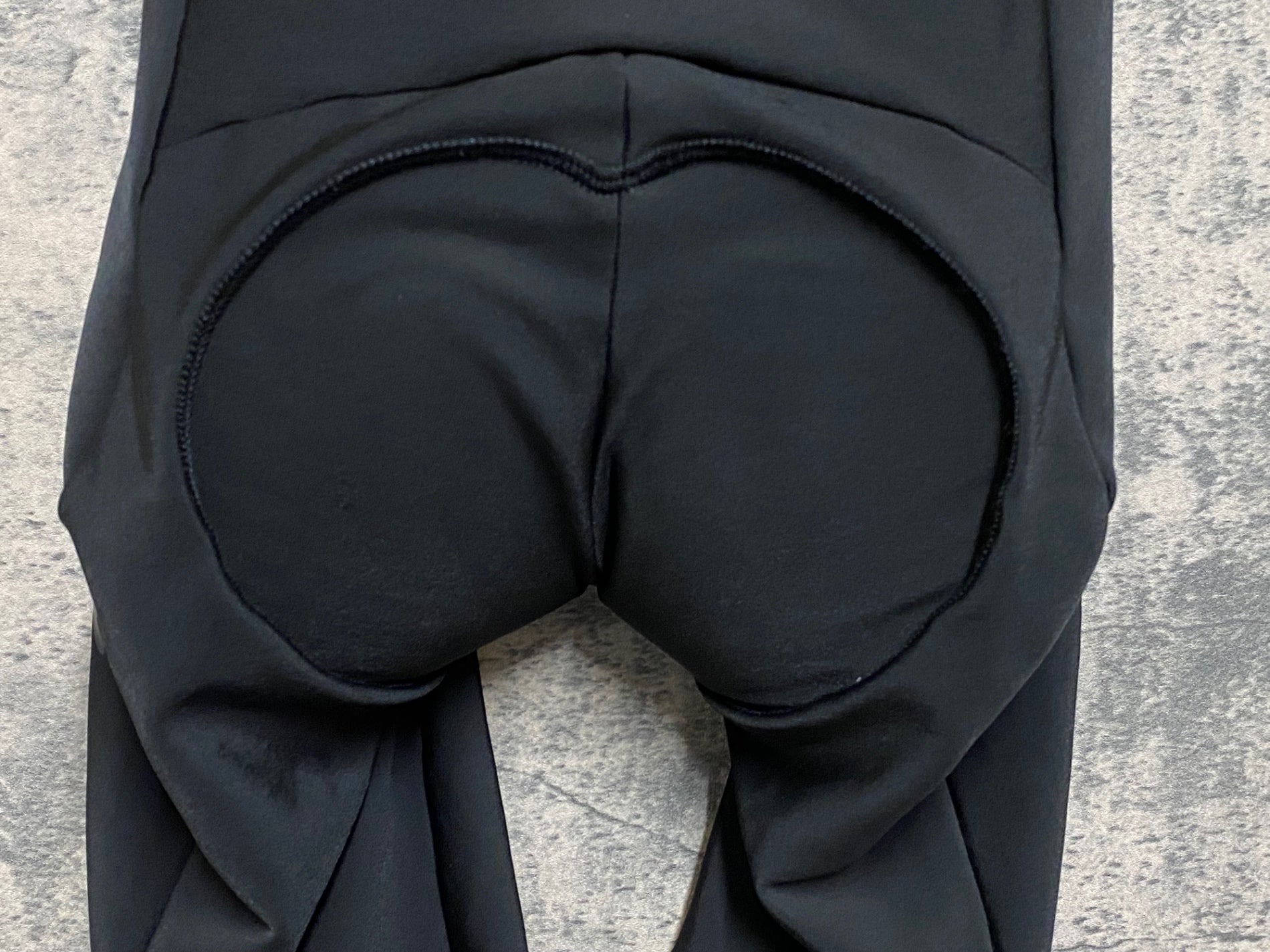 JQ777 ラファ Rapha CORE WINTER TIGHTS WITH PAD ビブタイツ 黒 S 裏