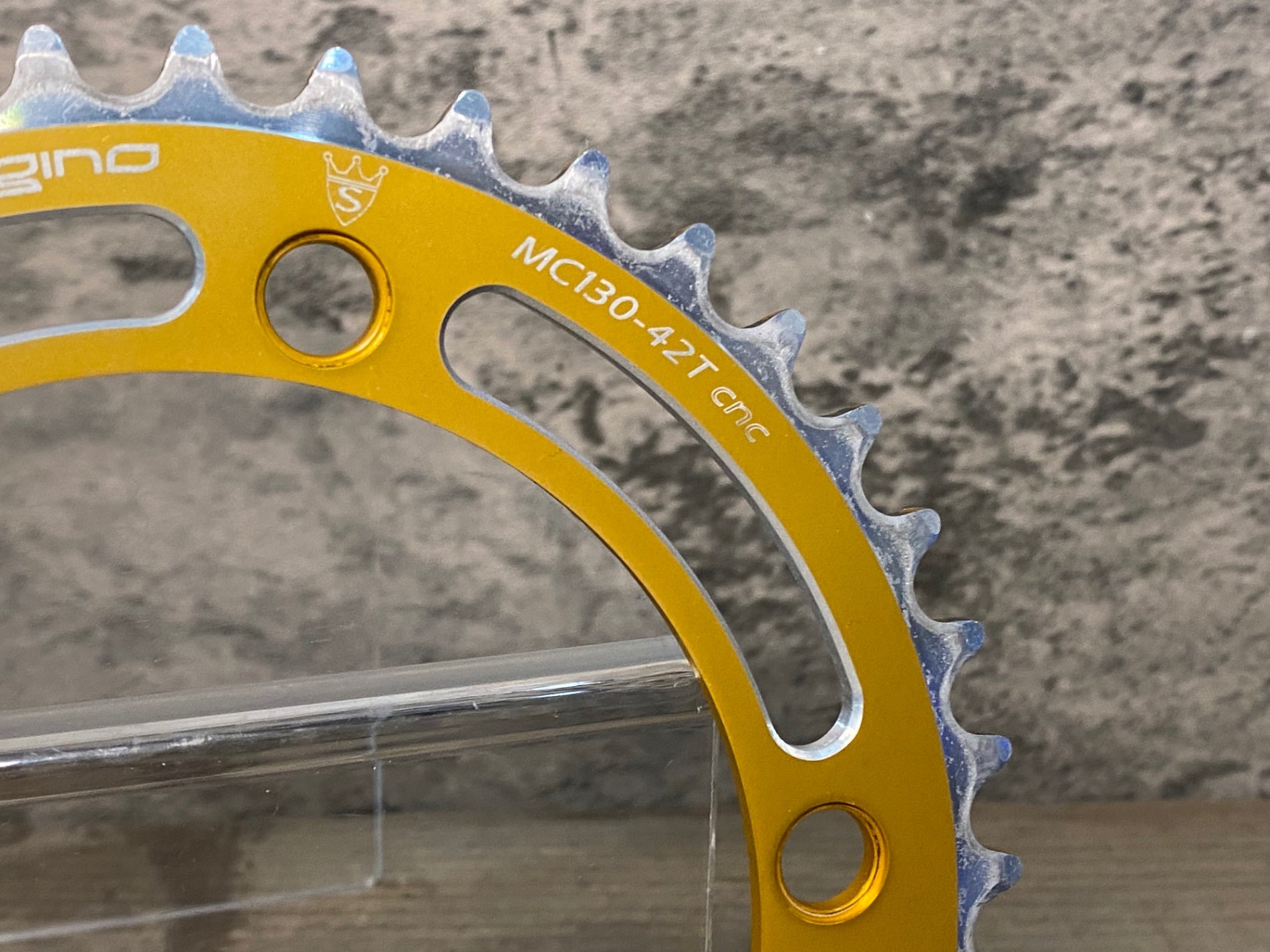 JJ557 スギノ Sugino MC130 チェーンリング 金 42T PCD130mm 厚歯