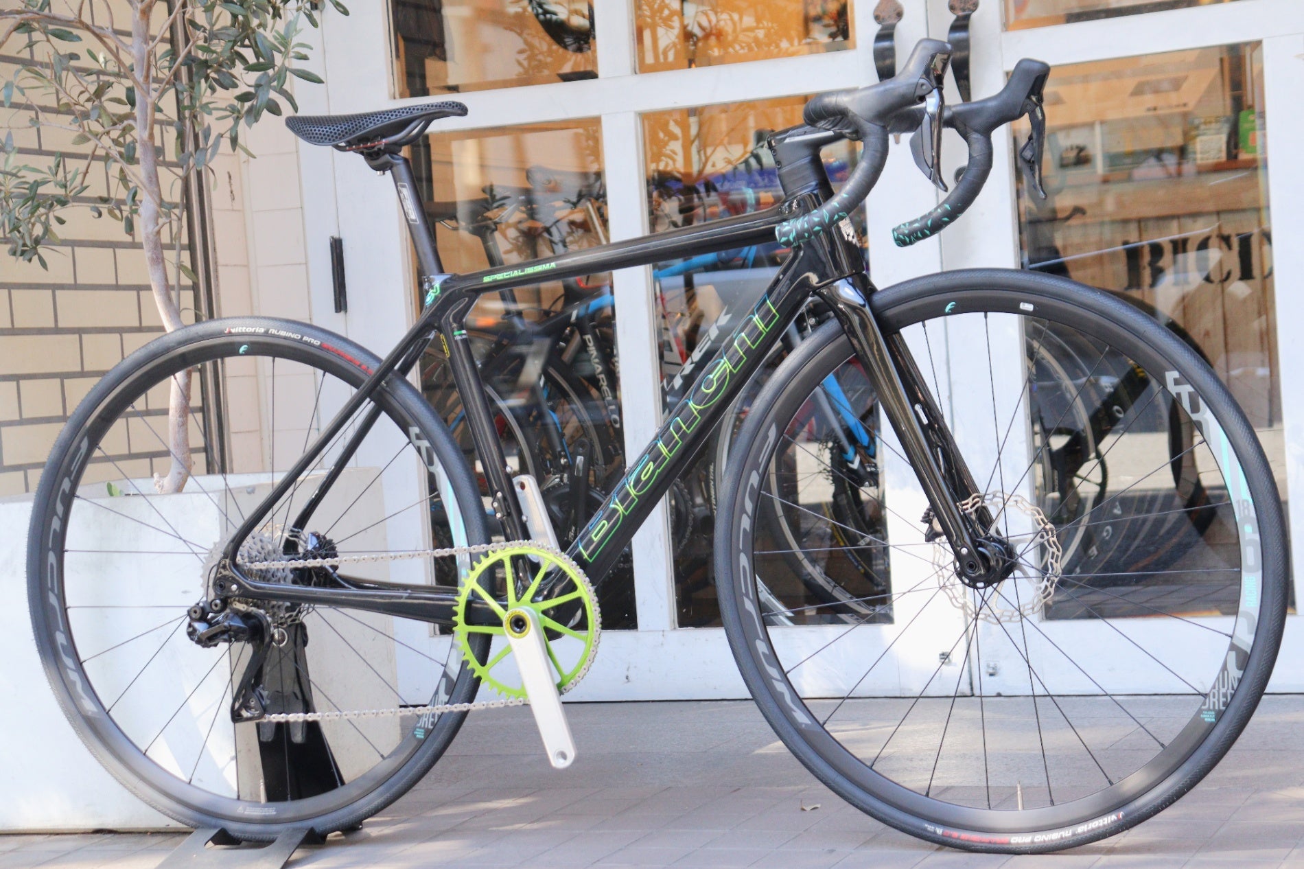 希少美品Bianchi SPECIALISSIMA ビアンキ　スペシャリッシマ ビアンキ BIANCHI スペシャリッシマ ディスク SPECIALISSIMA DISC 2022