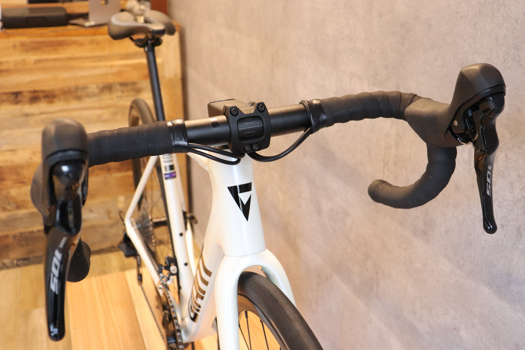 ジャイアント GIANT TCR Advanced 2 KOM 2025モデル Sサイズ シマノ 105 R7100 12S カーボン ロードバイク 【さいたま浦和店】