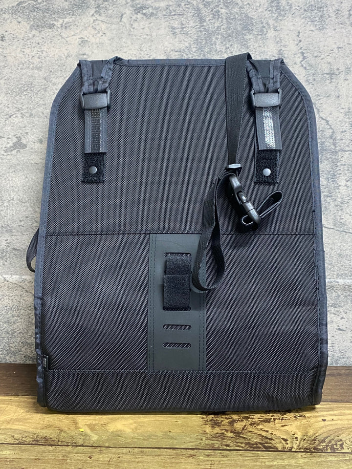 KJ392 サーリー SURLY LITTLE DUMMY BAG ラックバッグ