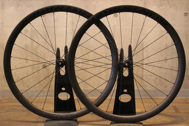 ボントレガー BONTRAGER アイオロス AEOLUS PRO 37 DISC カーボン チューブレスレディ ホイールセット シマノ 11/12S 21C【名古屋店】