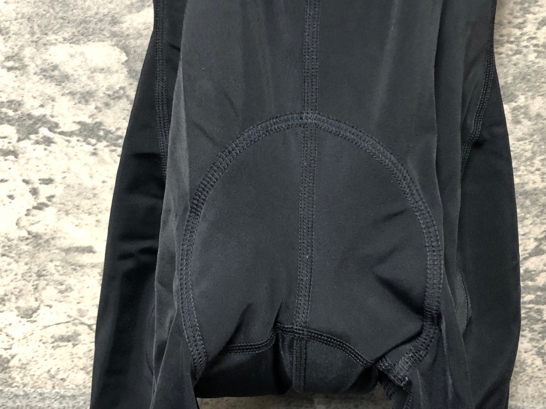 JU783 ドットアウト DOTOUT ビブショーツ 黒白 L – BICI AMORE ONLINE