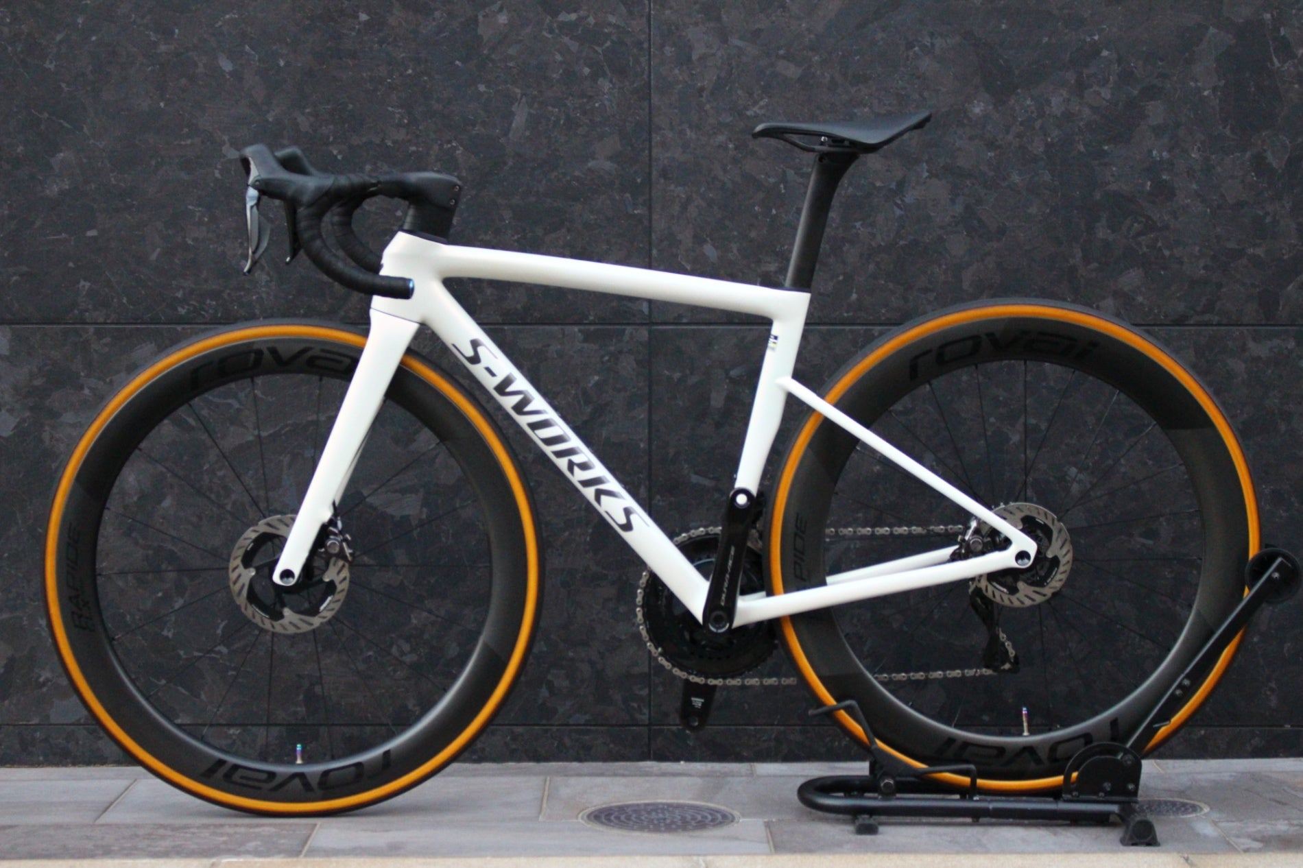 決算SALE スペシャライズド SPECIALIZED ターマック S-WORKS TARMAC