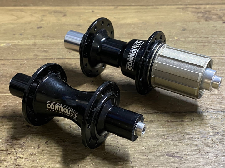 KL705 コントロールテック CONTROLTECH 前後ハブセット 黒 シマノ10S 20/24H OLD108x142mm