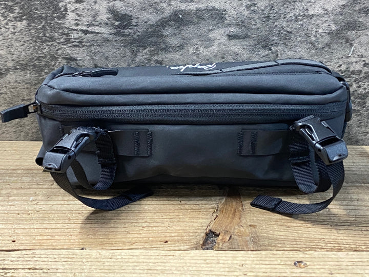 KA993 ラファ Rapha BAR BAG ハンドルバーバッグ 黒