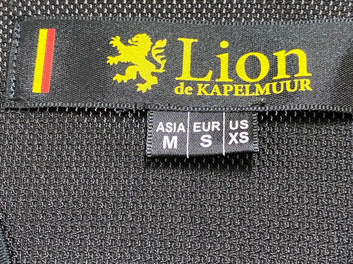 KD658 リオンドカペルミュール Lion de KAPELMUUR ビブショーツ 紺 M