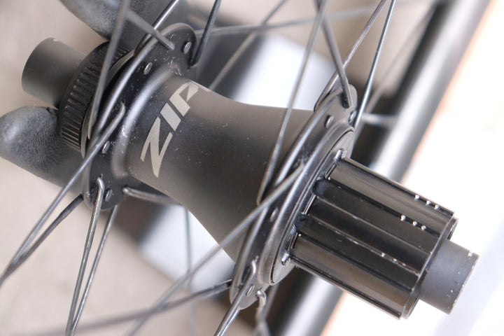 ジップ ZIPP ファイアクレスト ディスク 303 FIRECREST DISC カーボン チューブレスレディ ホイールセット シマノ 11/12S 【横浜店】
