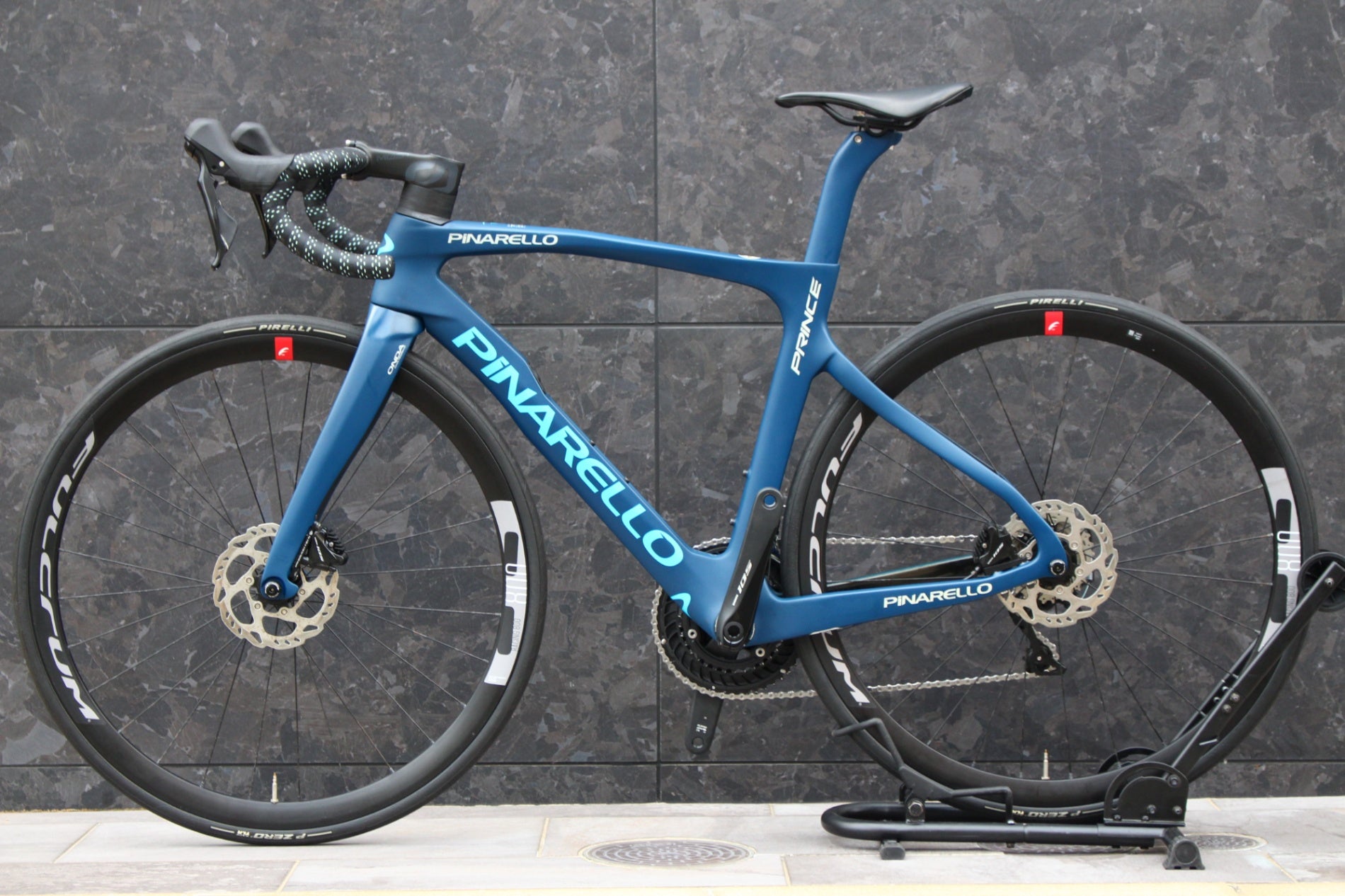 ピナレロ PINARELLO プリンス ディスク PRINCE DISK 2022モデル 490