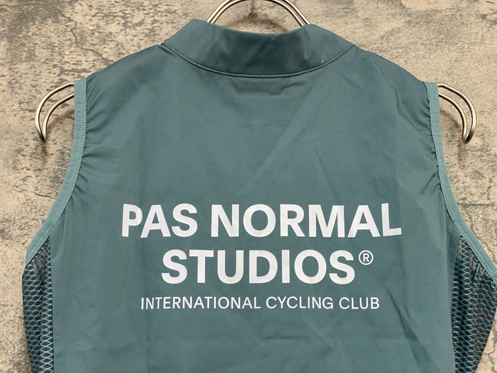 JY500 パスノーマルスタジオ PAS NORMAL STUDIOS Mechanism Stow Away Gilet ジレ サイクルベスト ターコイズグリーン M