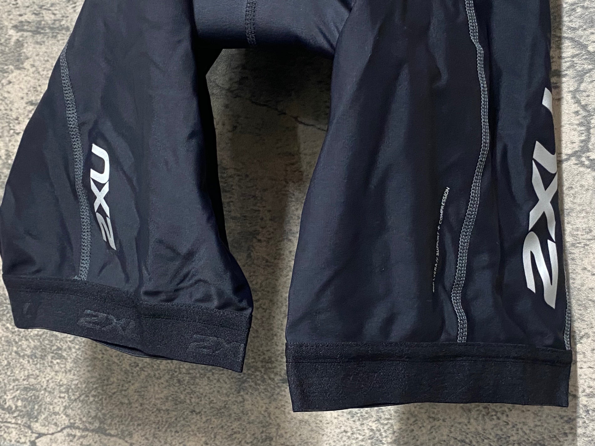 JP979 ツータイムズユー 2XU ビブショーツ 黒 M – BICI AMORE ONLINE STORE