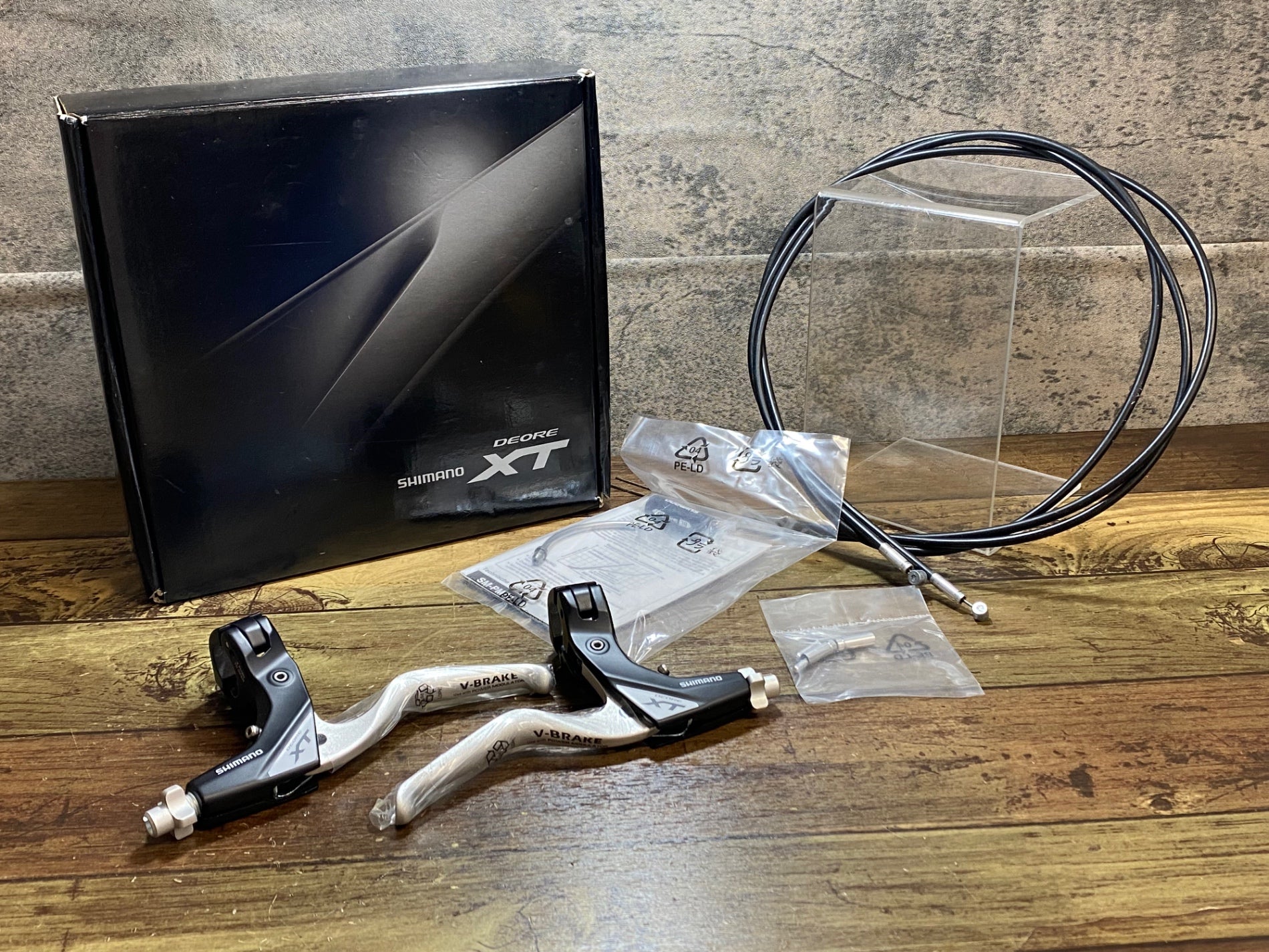 JN130 シマノ SHIMANO ディオーレ DEORE XT BL-T780-B ブレーキレバー