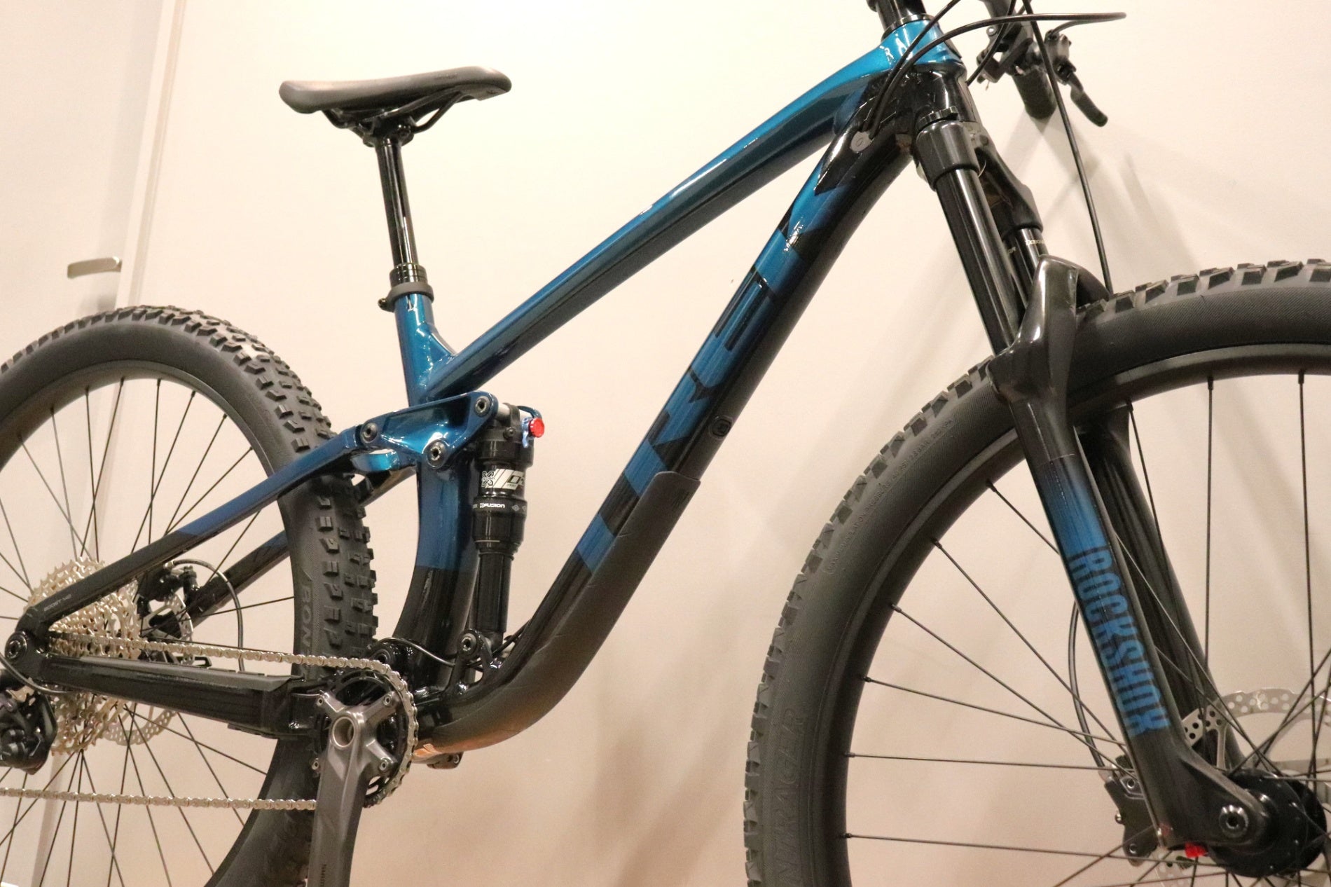 トレック TREK フューエル FUEL EX5 GEN5 2021モデル Mサイズ シマノ