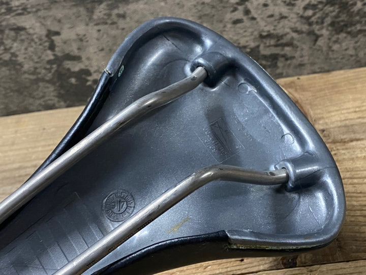 KN215 セラサンマルコ SELLE SAN MARCO マジィ MASI スクアドラ SQUADRA サドル