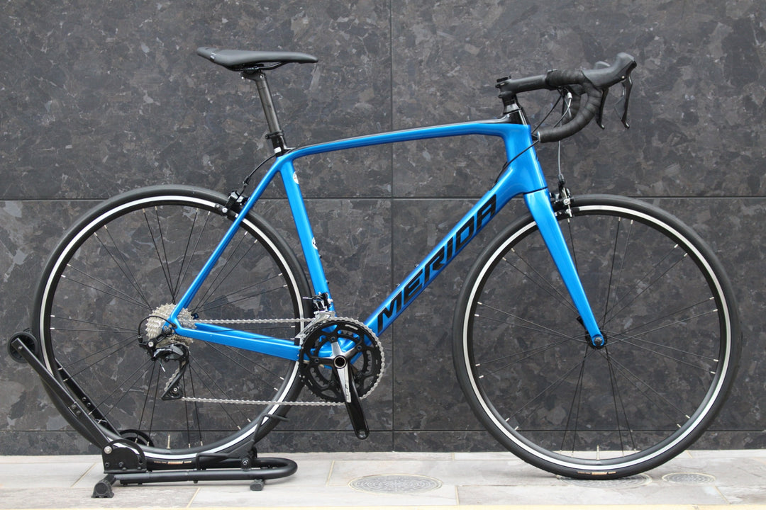 メリダ MERIDA スクルトゥーラ SCULTURA RIM 4000 2025モデル 56サイズ シマノ 105 R7000 MIX 11S カーボン ロードバイク 【福岡店】