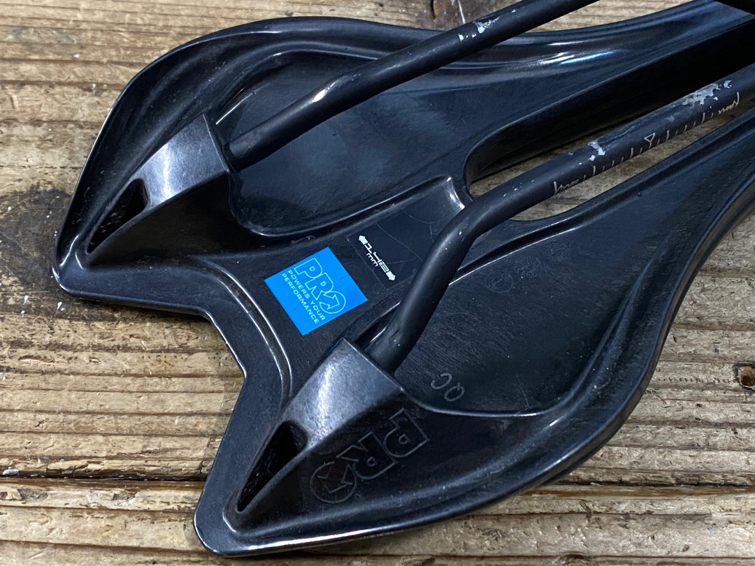 KK718 シマノ SHIMANO PRO AEROFUEL サドル 黒 142mm シワ スレ ※傷アリ