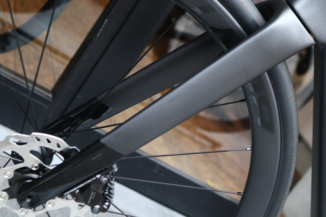 トレック TREK マドン MADONE SL6 GEN8 2025モデル Mサイズ シマノ 105 R7170 Di2 12S カーボン ロードバイク 【東京南麻布店】