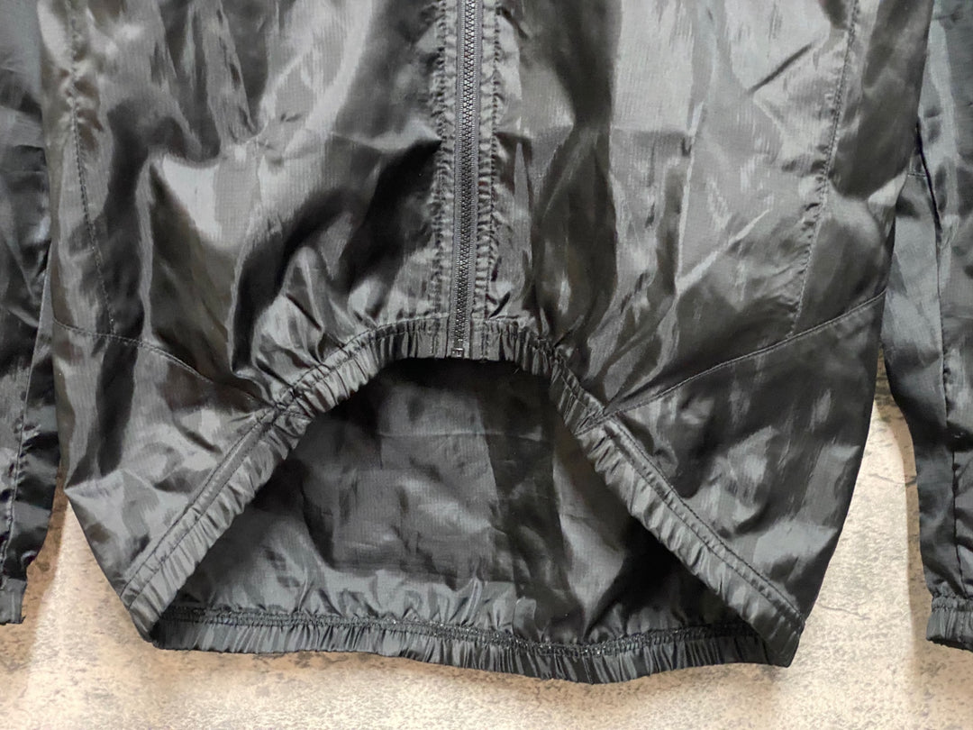 JO427 カステリ CASTELLI 長袖 ウインドブレイカー 黒 M
