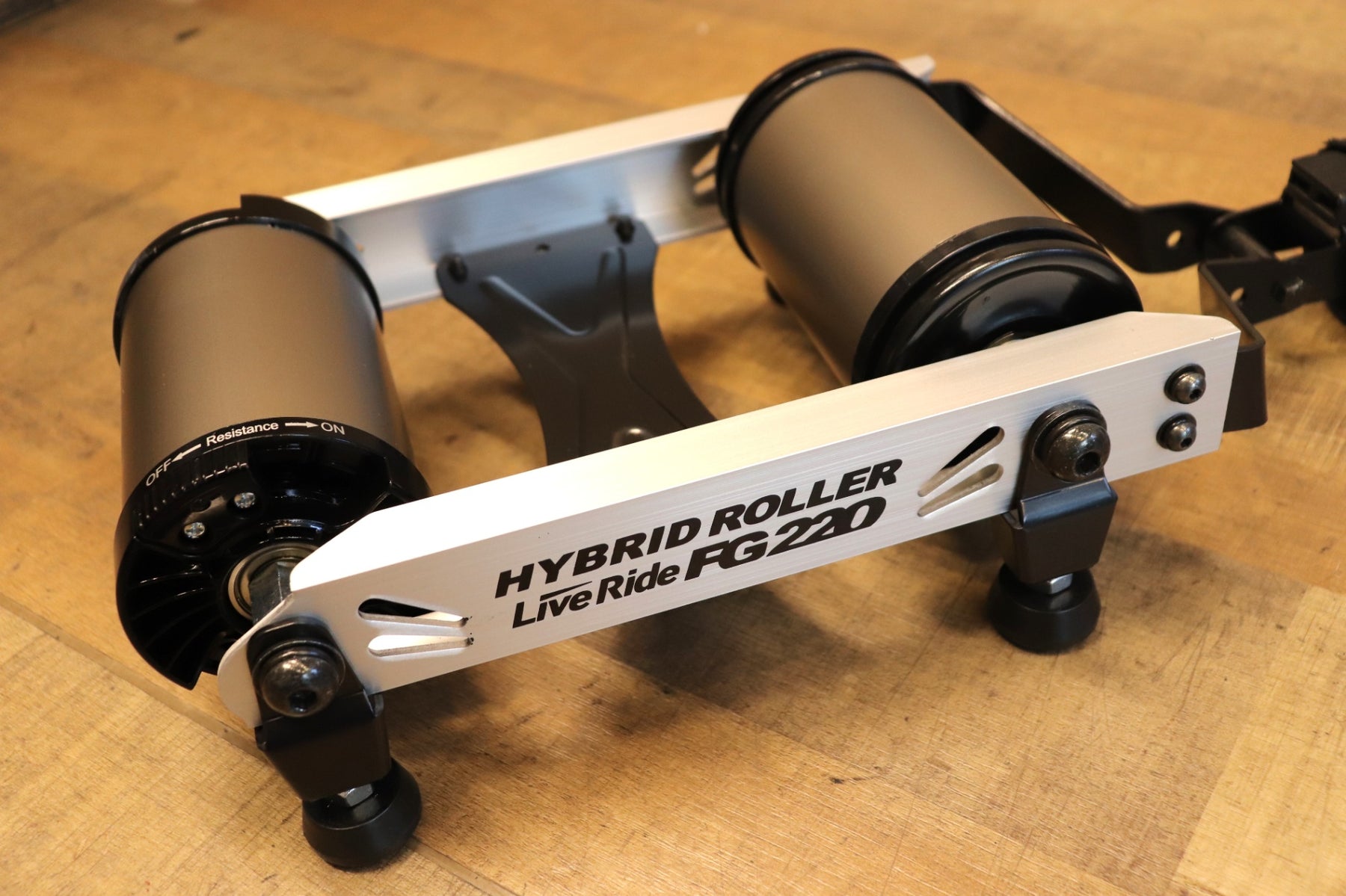 ミノウラ MINOURA LiveRide FG220 ハイブリッドローラー ローラー台