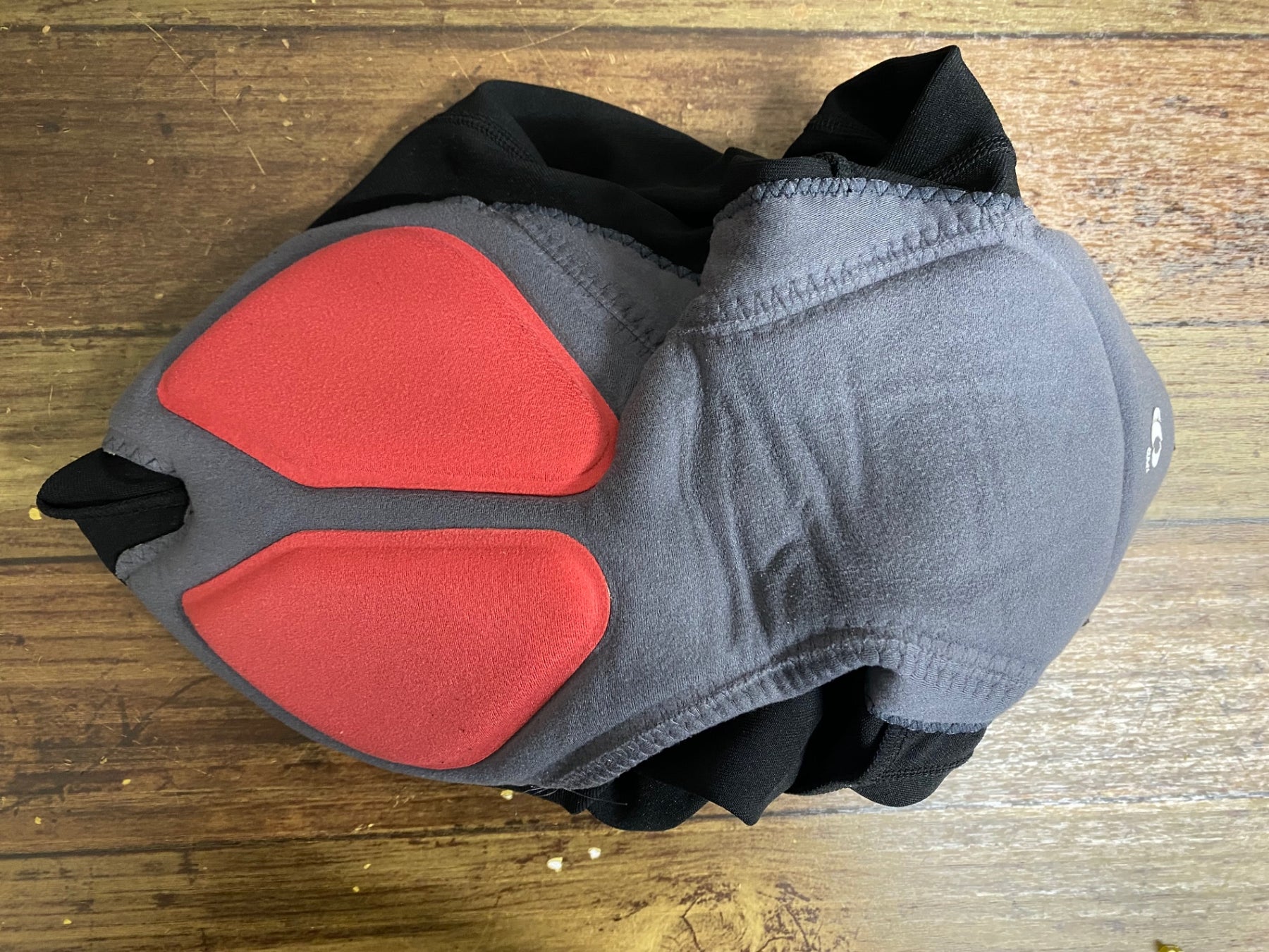 JV166 パールイズミ PEARL iZUMi ビブショーツ 黒 M 3D NEO – BICI