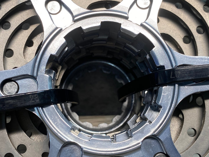 IZ721 シマノ SHIMANO デュラエース DURA-ACE CS-7900 スプロケット 10S 12-25T ※ロースペーサー欠品