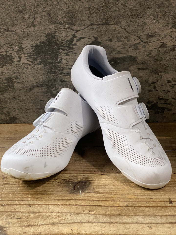 KG992 シマノ SHIMANO RC7 SHRC703M WIDE ビンディングシューズ  EU42 白