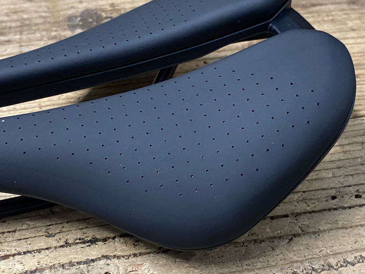 KH925 トレック TREK アイオロス エリート AEOLUS ELITE サドル 黒 145mm