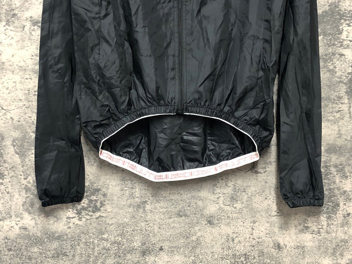 KJ897 カステリ CASTELLI ウインドブレイカー 黒 S