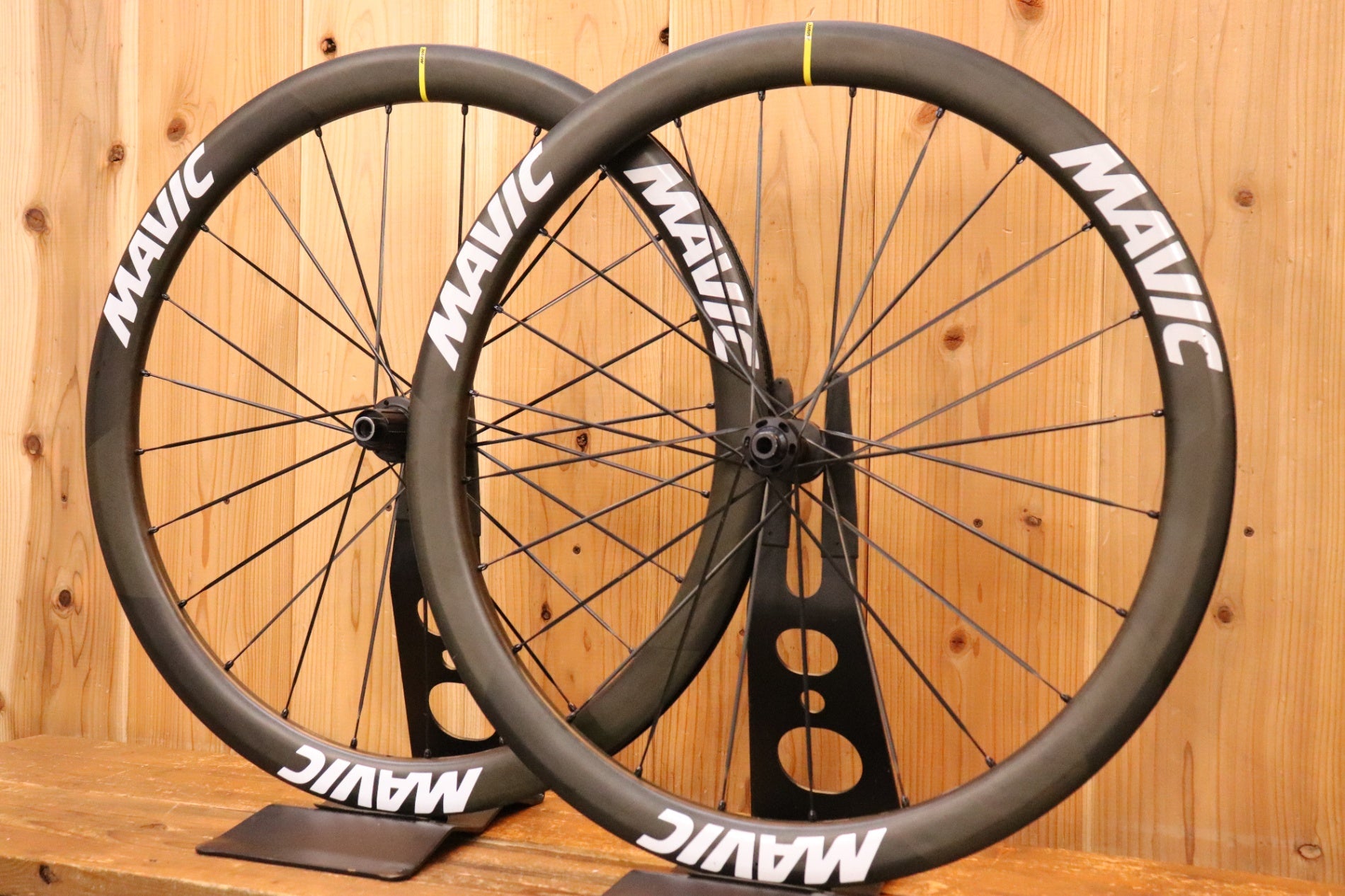 マヴィック MAVIC コスミック COSMIC SLR 45 DISC カーボン チューブレスレディ ホイールセット シマノ 11S/12S  【芦屋店】