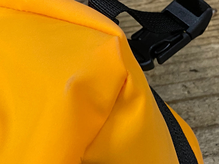 JV938 ラファ Rapha BAR BAG ハンドルバッグ オレンジ
