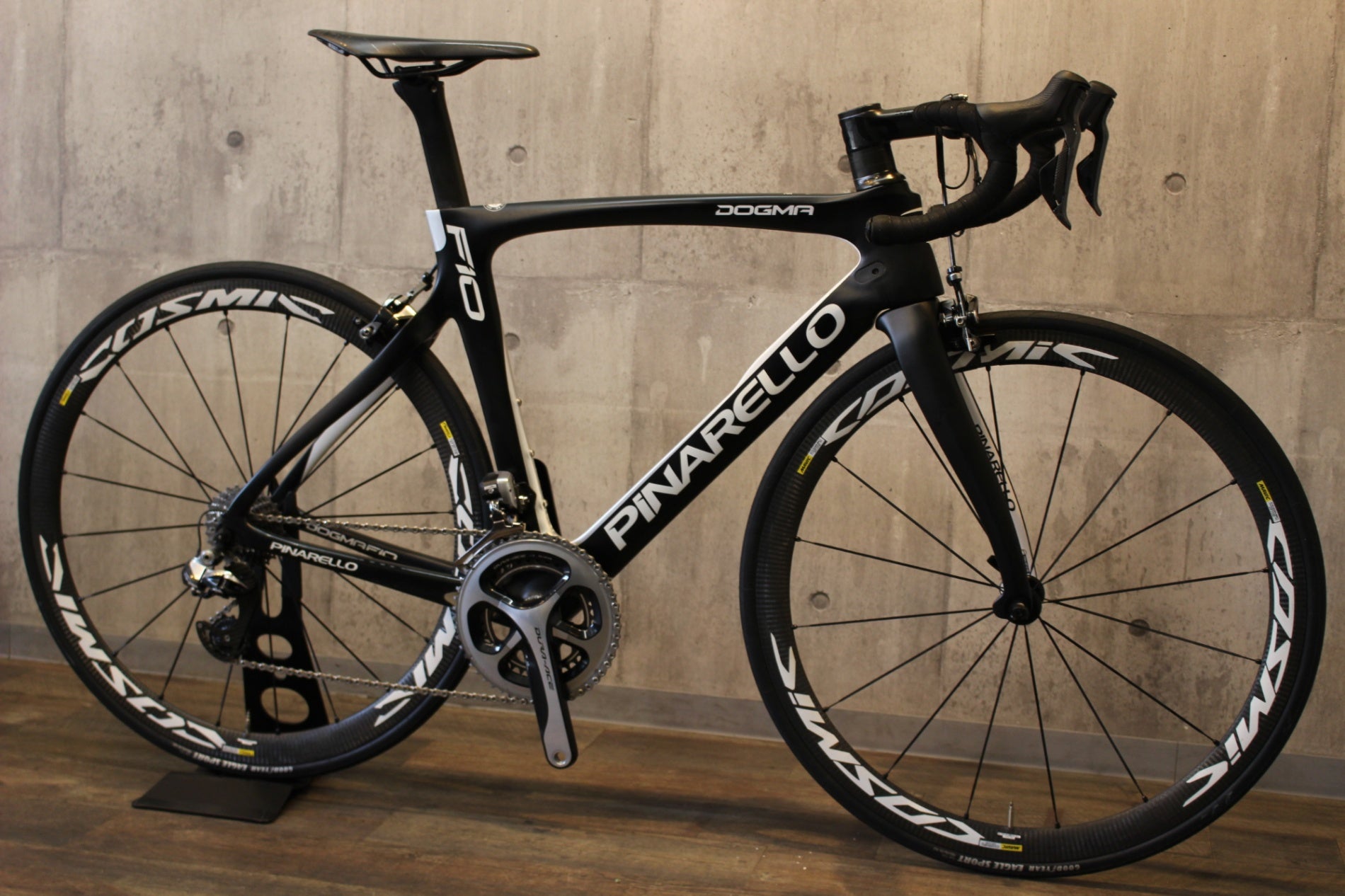 ピナレロ　ドグマ　F10 デュラエースdi2 ピナレロ PINARELLO ドグマ DOGMA F10 2018 530サイズ デュラエース