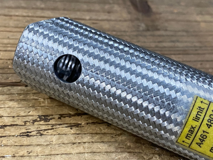 KI420 AX Lightness EUROPA Basic カーボンシートポスト 本体実測206mm Φ31.6 ※ヤグラ欠品