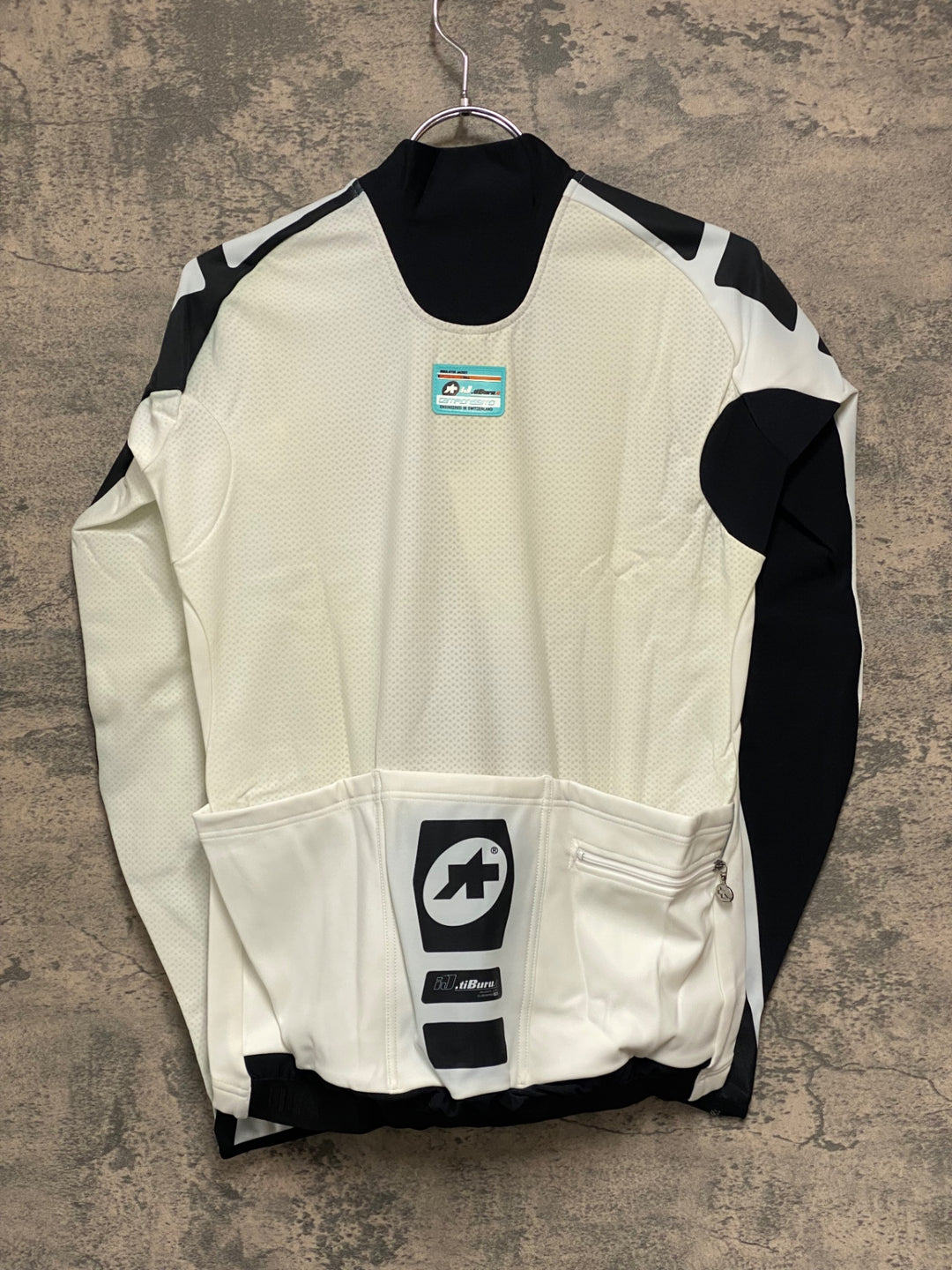 JQ161 アソス assos iJ tiburu 4 長袖サイクルジャージ 白黒 M 裏起毛