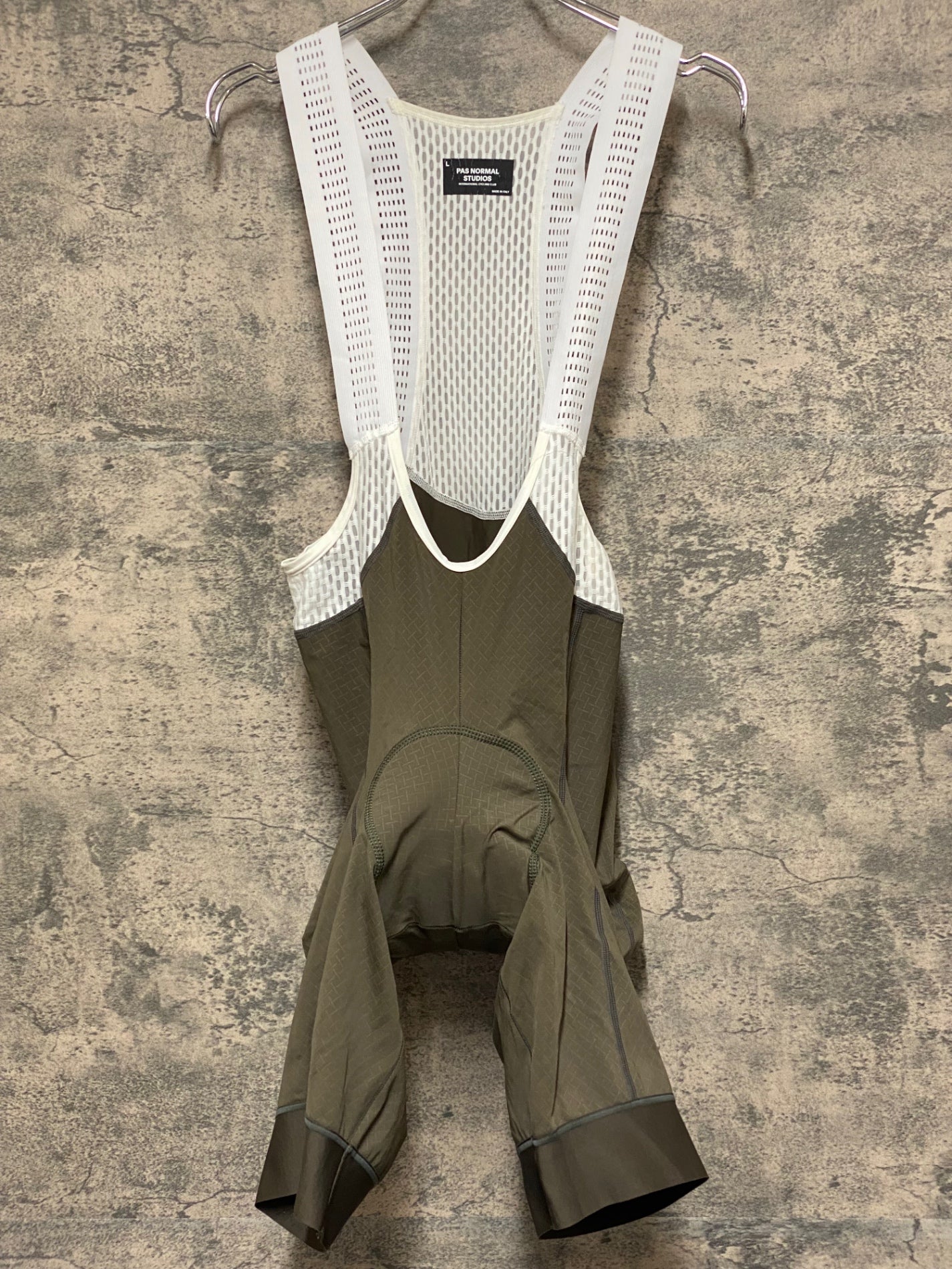 新品 Pas Normal Studios Solitude ビブショーツ PAS NORMAL STUDIOS(パスノーマルスタジオ)/Men's Solitude Midsummer