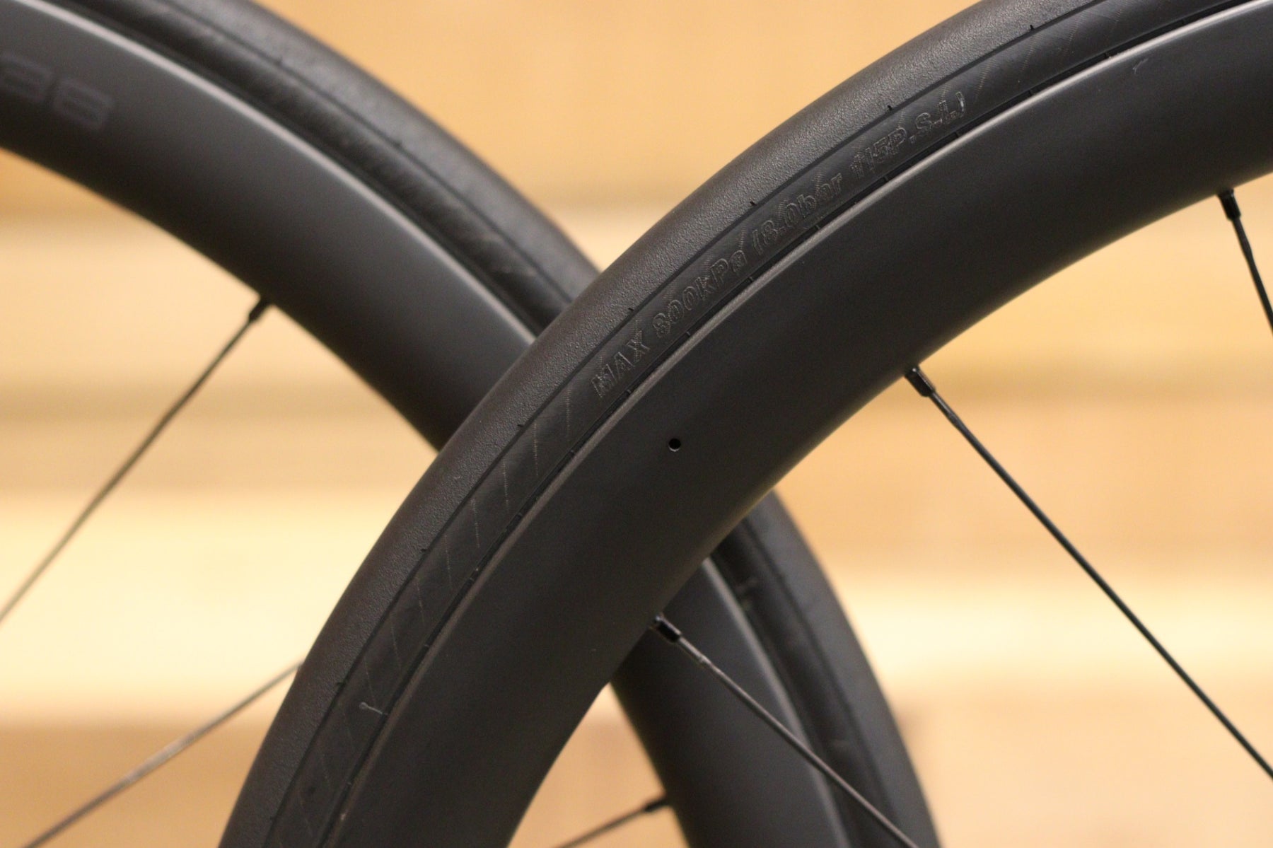 シマノ SHIMANO アルテグラ ULTEGRA WH-R8170-C36-TL カーボン