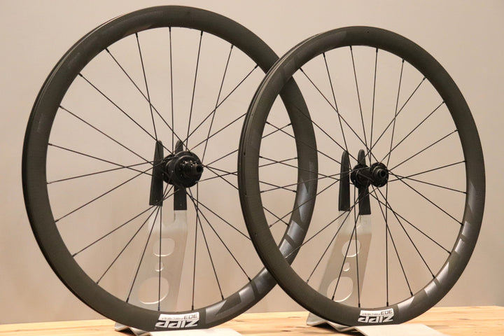 ジップ ZIPP ファイアクレスト ディスク 303 FIRECREST DISC カーボン チューブレスレディ ホイールセット スラムXDRフリー 【仙台店】