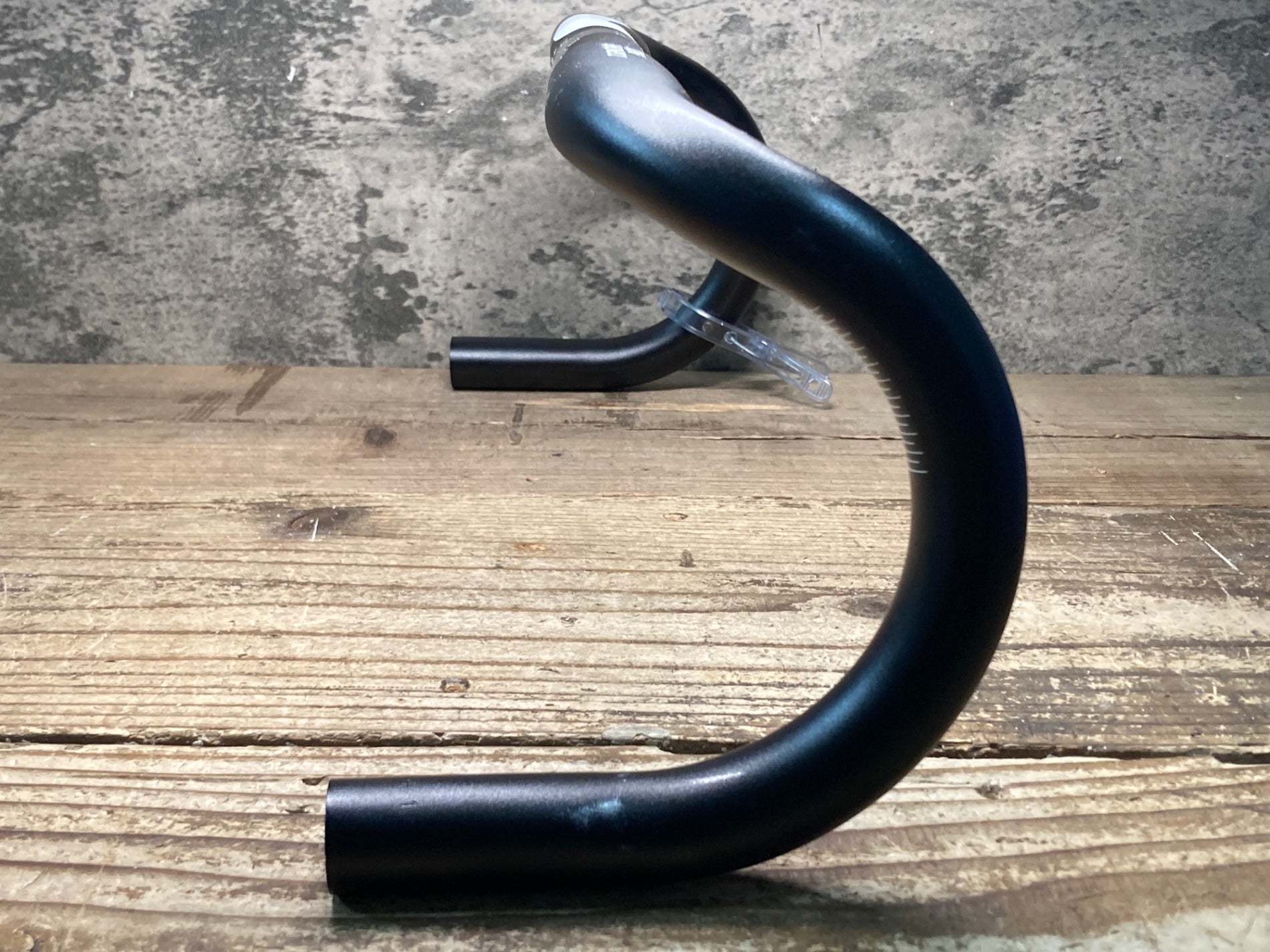 JM298 3T トルノヴァ TORNOVA PRO アルミドロップハンドル 黒 エンドC